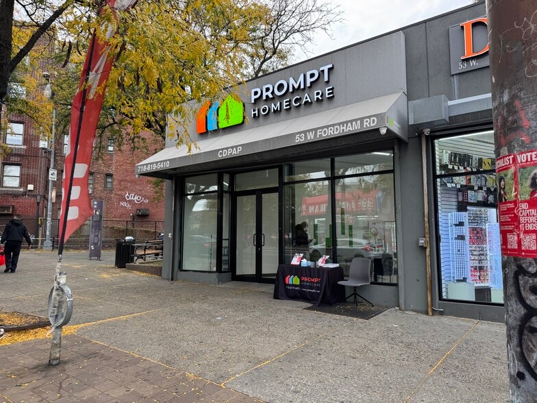 53 W Fordham Rd, Bronx, NY for lease - Building Photo - Image 2 of 11