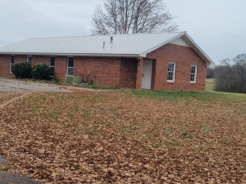 6226 GA-72 Hwy, Colbert, GA for lease - Primary Photo - Image 1 of 18