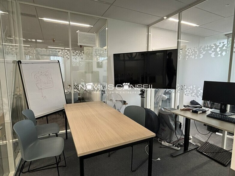 Bureau dans Toulouse à louer - Photo du bâtiment - Image 3 de 6