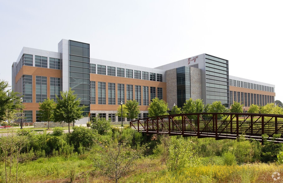 1000 Southwestern Energy Dr, Conway, AR à louer - Photo du bâtiment - Image 1 de 10