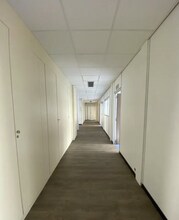Office in Bagneux for lease Interior Photo- Image 2 of 10