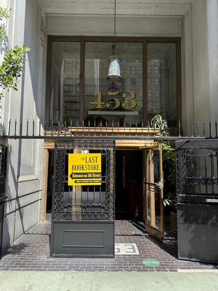 453 S Spring St, Los Angeles, CA for lease - Building Photo - Image 1 of 18