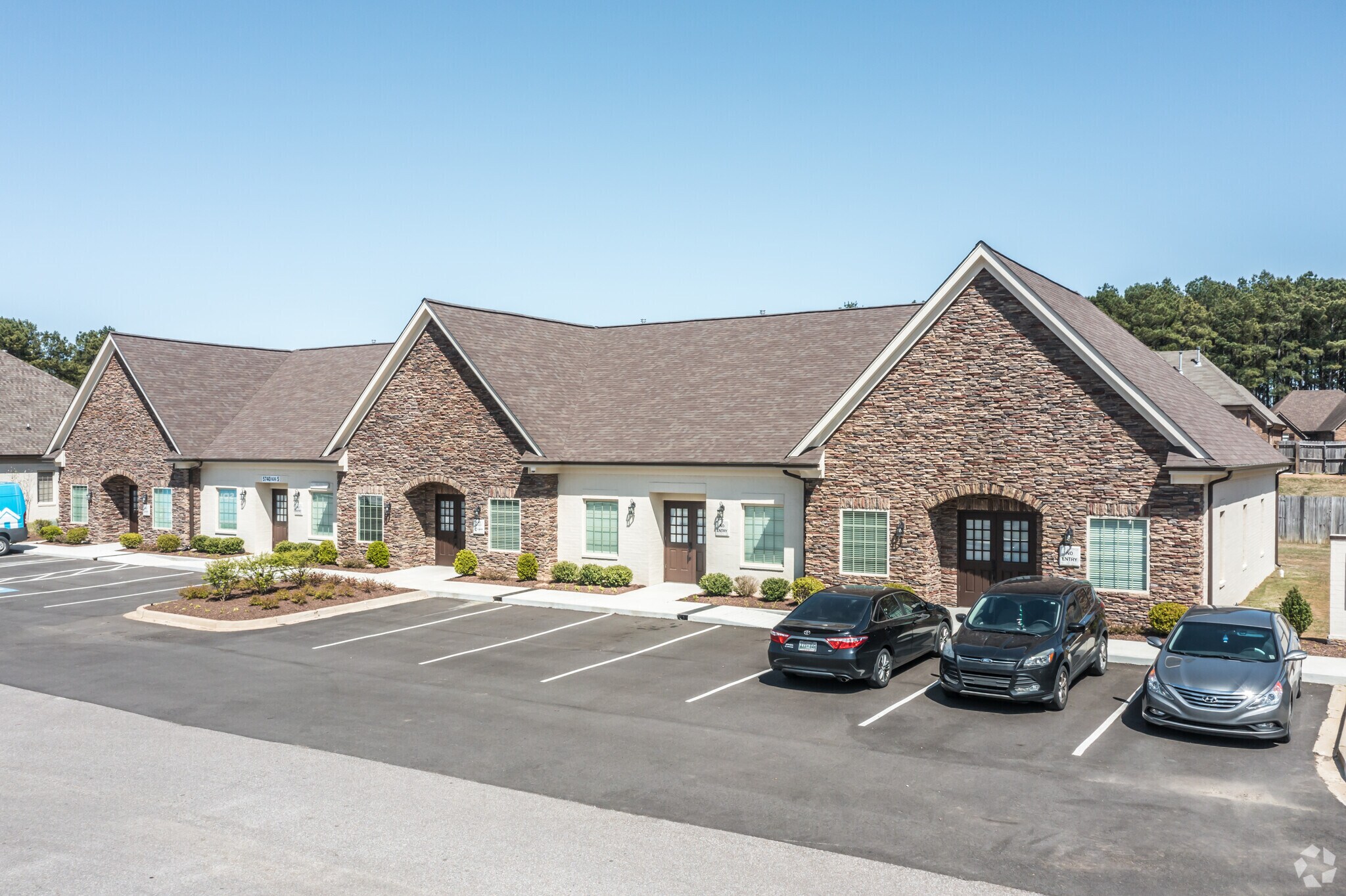 5740 Getwell Rd, Southaven, MS for lease Primary Photo- Image 1 of 5