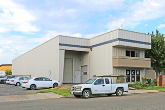 Plus de détails pour 497 W Bedford Ave, Fresno, CA - Bureau à louer