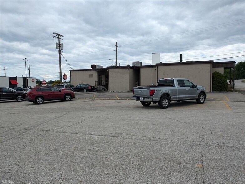 1741 State Route 534 S, Geneva, OH à louer - Photo du bâtiment - Image 3 de 6