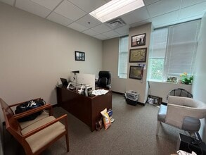 1449 Highway 6, Sugar Land, TX for lease Interior Photo- Image 2 of 6