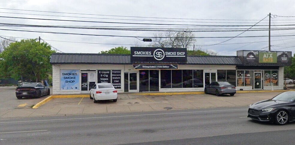 6214 N Lamar Blvd, Austin, TX for lease - Building Photo - Image 1 of 5