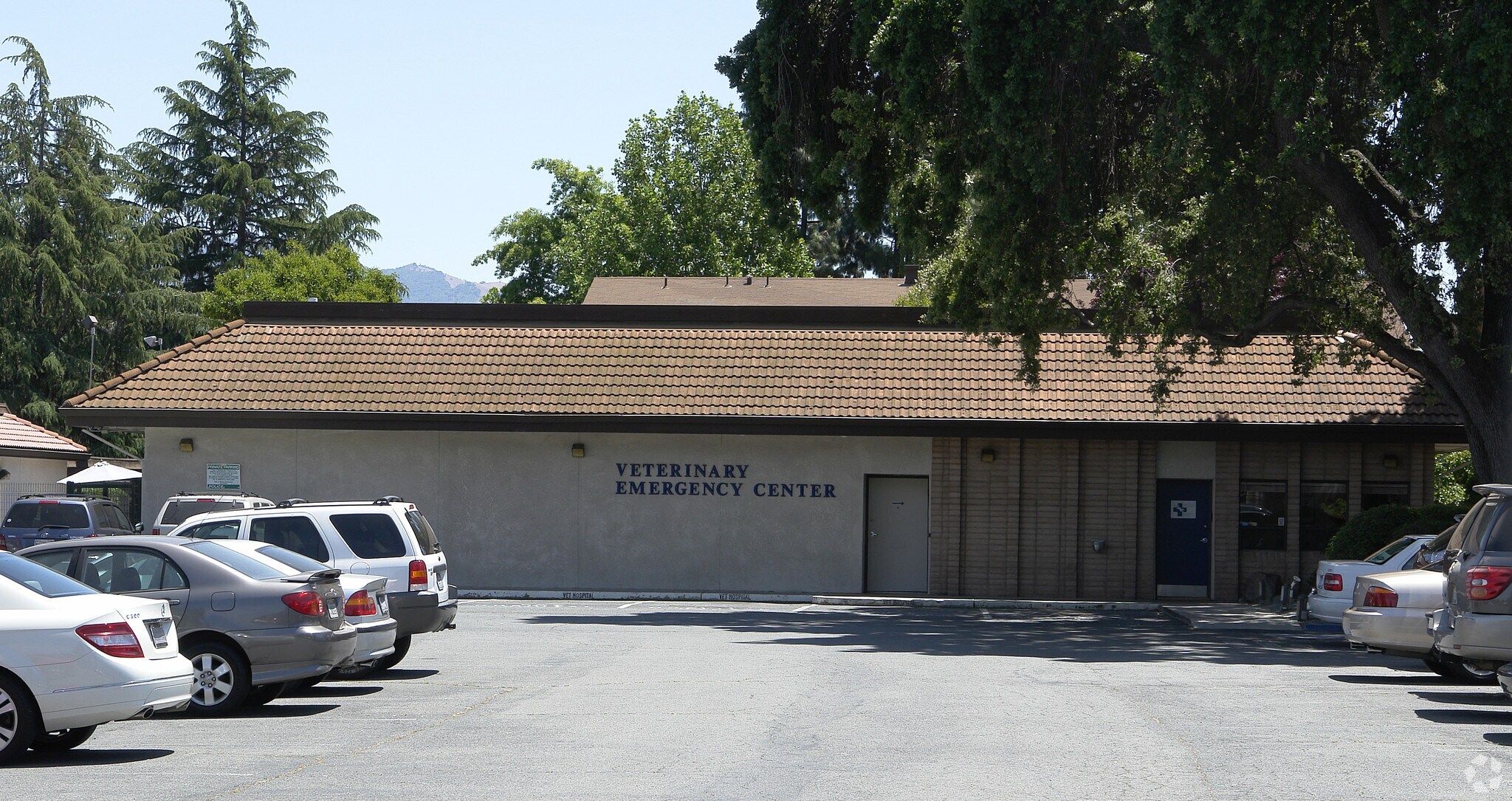 1410B Monument Blvd, Concord, CA for lease Primary Photo- Image 1 of 4