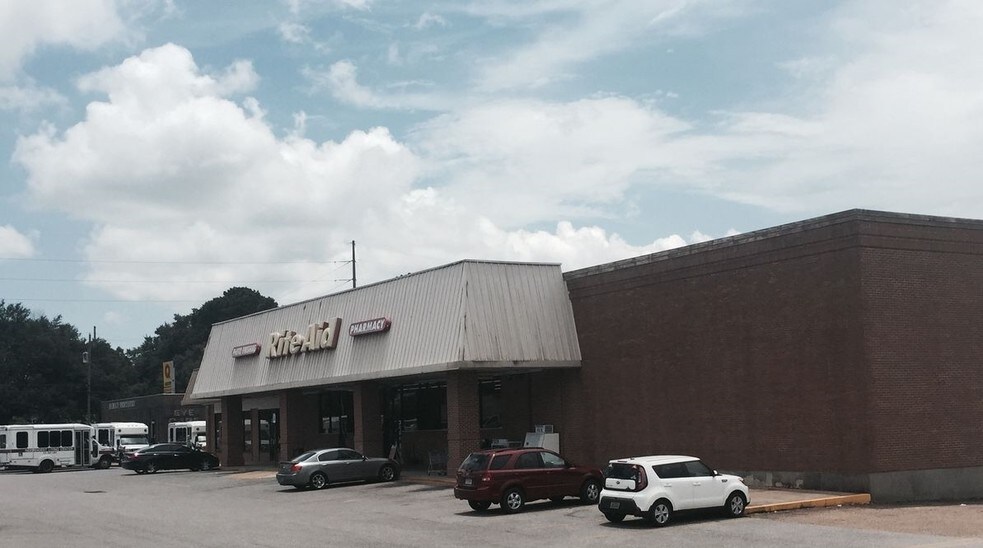 5301 Moffett Rd, Mobile, AL à vendre - Photo du bâtiment - Image 3 de 8