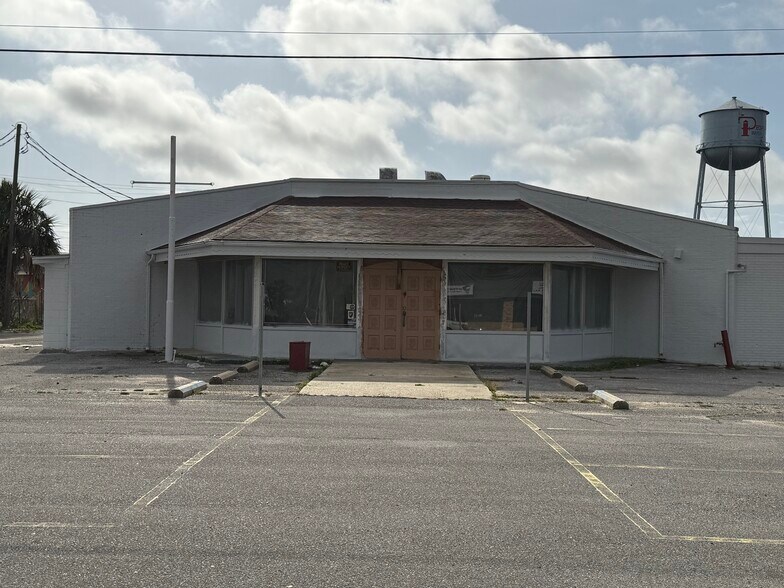 1094 N Navy Blvd, Pensacola, FL à vendre - Photo du bâtiment - Image 1 de 14