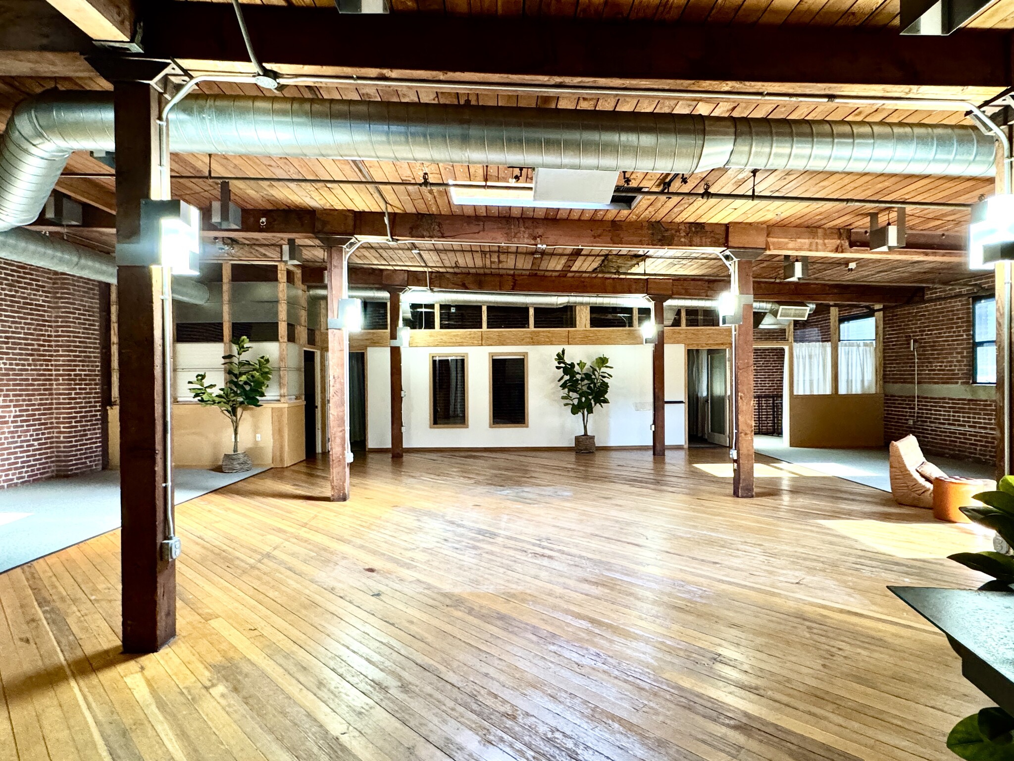 1104 NW 15th Ave, Portland, OR à louer Photo intérieure- Image 1 de 12