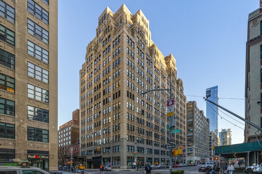 180 Varick St, New York, NY à louer - Photo du bâtiment - Image 2 de 7
