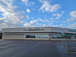 Plus de détails pour 1819-1921 N Central Ave, Marshfield, WI - Commerce de détail à louer