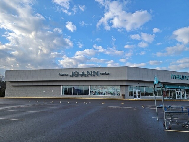 1819-1921 N Central Ave, Marshfield, WI à louer Photo du bâtiment- Image 1 de 6