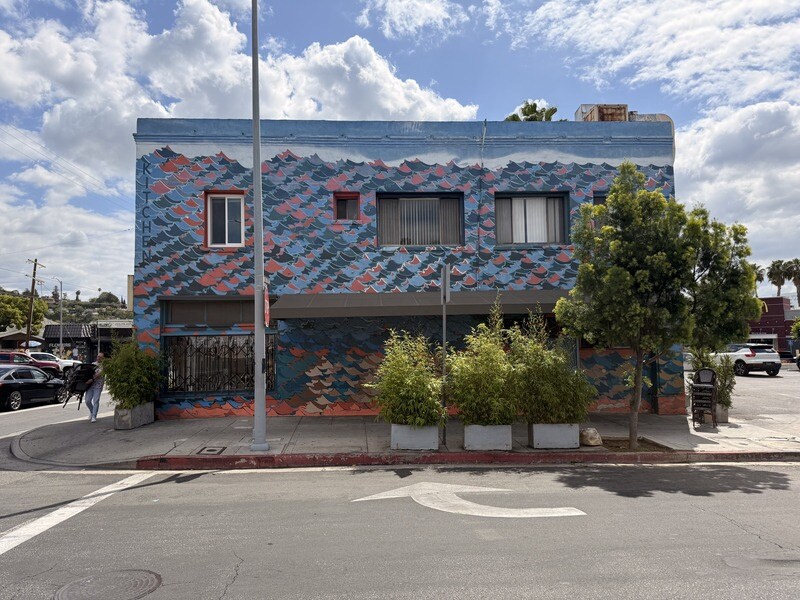4344-4356 W Fountain Blvd, Los Angeles, CA à louer Photo du bâtiment- Image 1 de 4