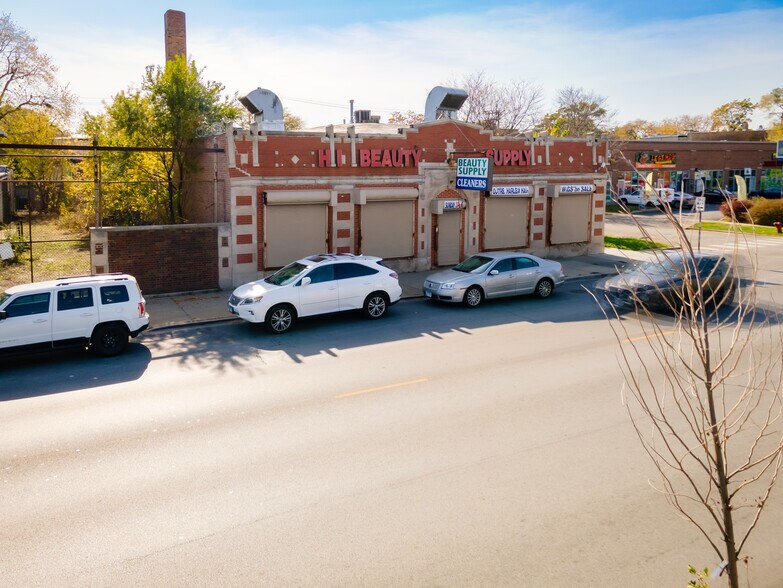 255 W 79th St, Chicago, IL à louer - Photo du bâtiment - Image 3 de 15