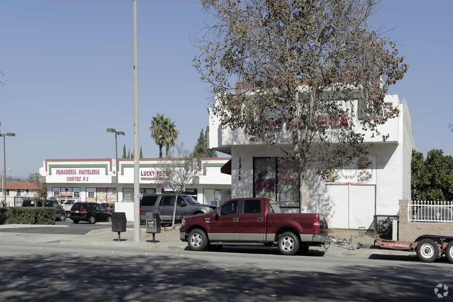 1565 Holt Ave, Pomona, CA for lease - Building Photo - Image 2 of 4