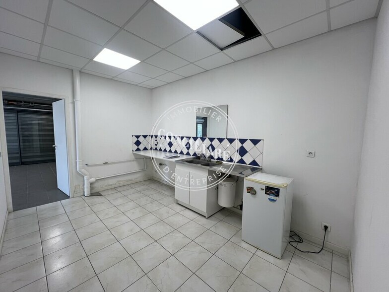 490 Chemin Des Agriès, Labarthe-sur-Lèze for lease - Interior Photo - Image 3 of 5