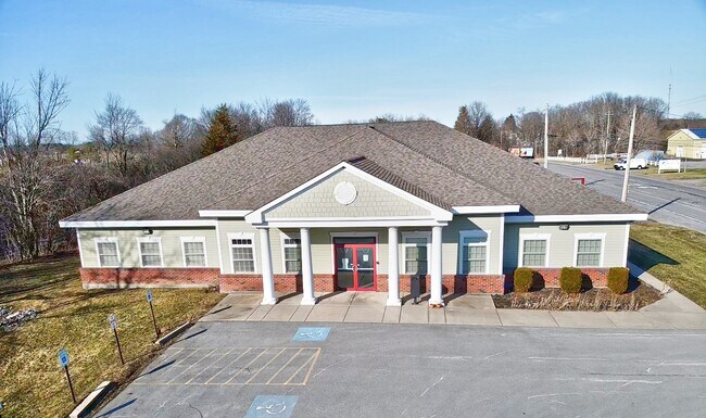 Plus de détails pour 399 Grant Ave, Auburn, NY - Bureau à vendre