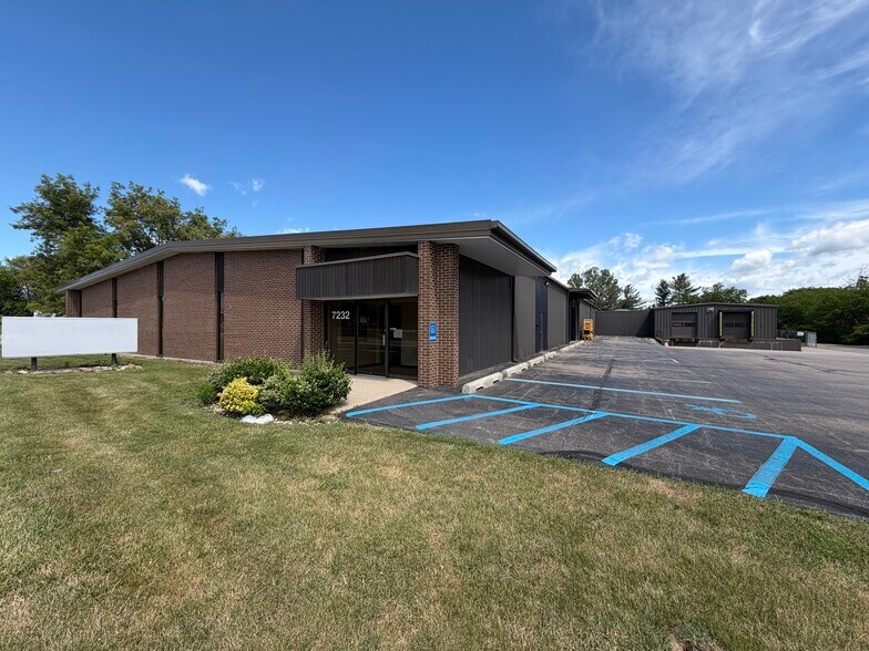 7232 Jackson Rd, Ann Arbor, MI for lease - Building Photo - Image 1 of 11