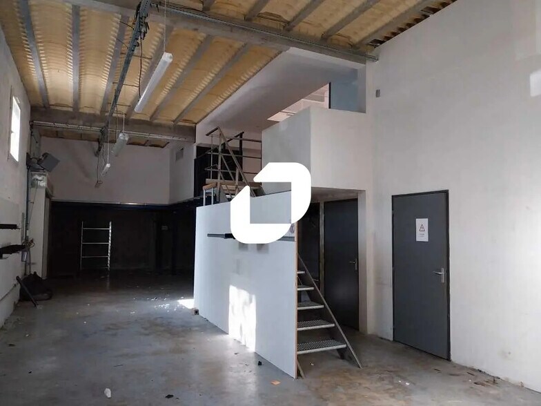 Office in Montpellier for sale - Interior Photo - Image 3 of 14