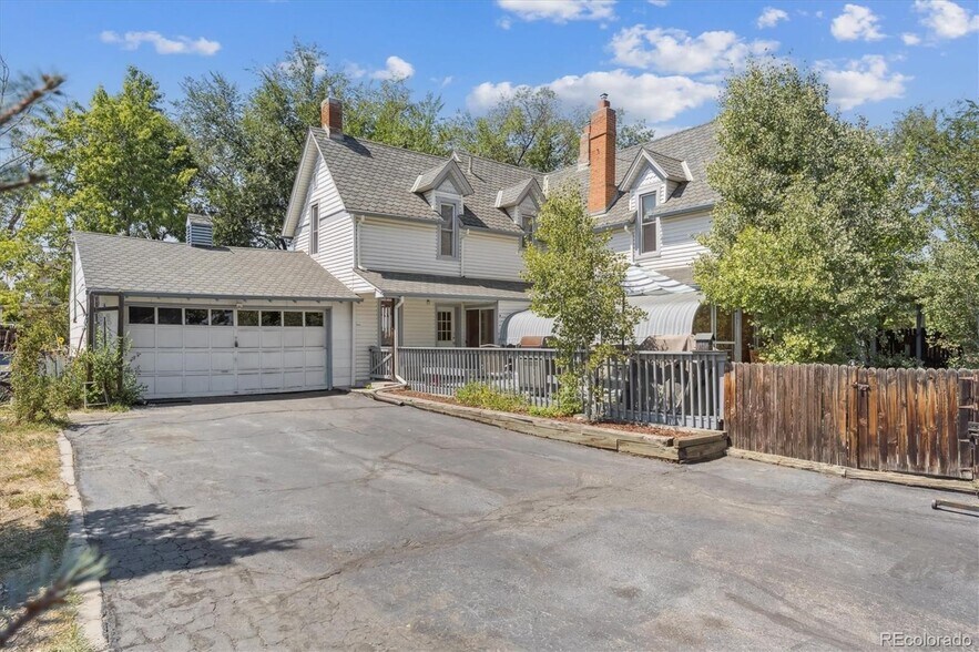 9000 W Jewell Ave, Lakewood, CO à vendre - Photo du bâtiment - Image 2 de 9