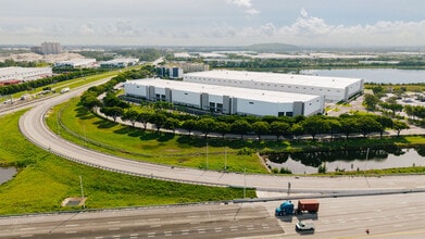 10547 NW 117th Ave, Miami, FL for lease Interior Photo- Image 1 of 9