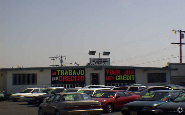 849 W Holt Blvd, Ontario, CA à vendre - Photo du bâtiment - Image 3 de 4