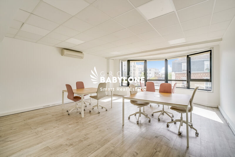 Office in Boulogne-Billancourt for lease - Interior Photo - Image 3 of 12