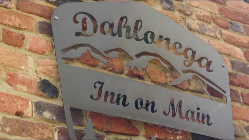 168 W Main St, Dahlonega, GA for sale - Commercial Listing Video - Image 2 of 43