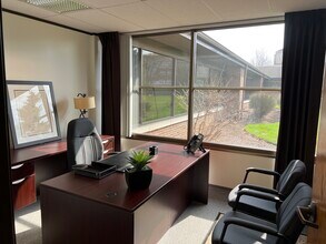 5650 Blazer Memorial Pky, Dublin, OH à louer Photo intérieure- Image 1 de 1