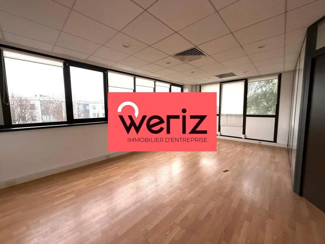 Office in Aix-en-Provence for lease Building Photo- Image 1 of 7