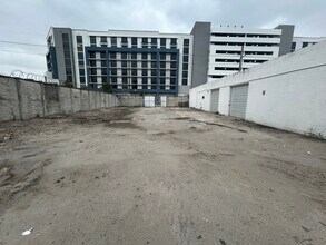 618 NW 6th Ave, Fort Lauderdale, FL for lease Interior Photo- Image 2 of 4