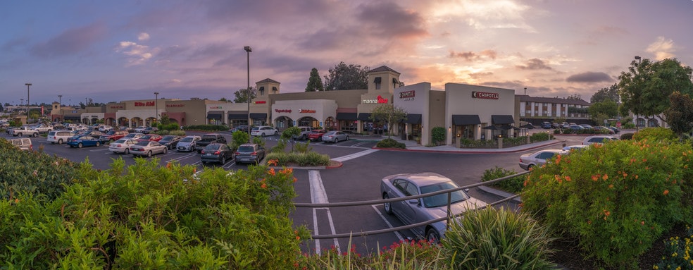 700-790 Otay Lakes Rd, Chula Vista, CA à louer - Photo du bâtiment - Image 2 de 7