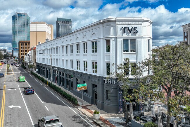 More details for 442 W Kennedy Blvd, Tampa, FL - Retail for Lease