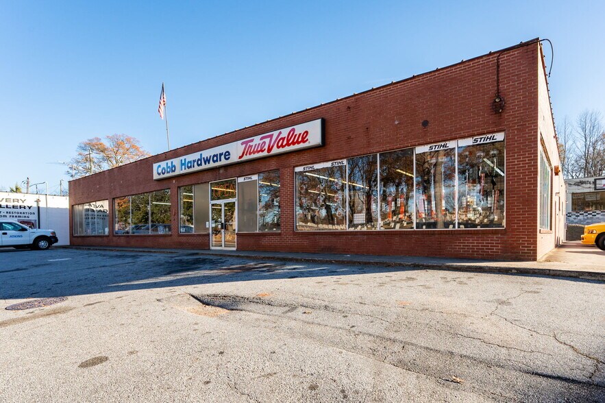 380 NE Roswell St, Marietta, GA à vendre - Photo du bâtiment - Image 3 de 17