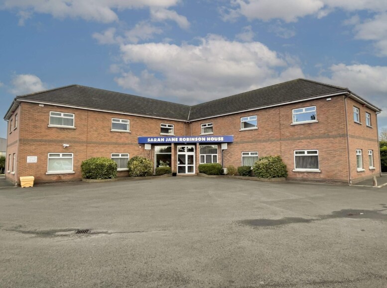 Greystone Rd, Antrim à louer - Photo du bâtiment - Image 1 de 1