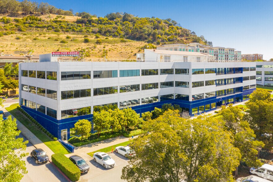 150 Executive Park Blvd, San Francisco, CA à louer - Photo du bâtiment - Image 2 de 7