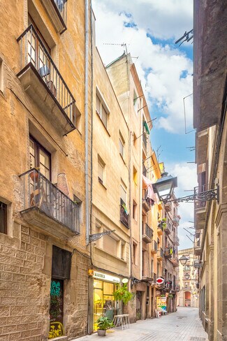 Plus de détails pour Commerce de détail à louer