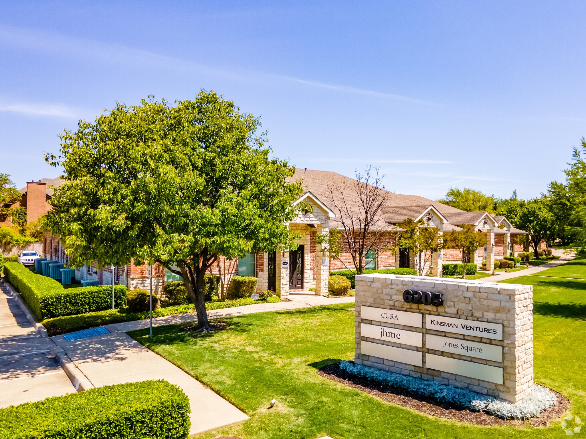 6205 Chapel Hill Blvd, Plano, TX à louer Photo du bâtiment- Image 1 de 5