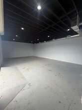 5344-5356 Cahuenga Blvd, North Hollywood, CA for lease Interior Photo- Image 2 of 6