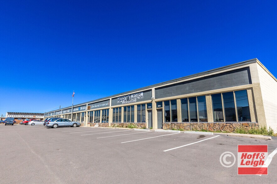 3119-3125 N El Paso St, Colorado Springs, CO for lease - Building Photo - Image 2 of 5
