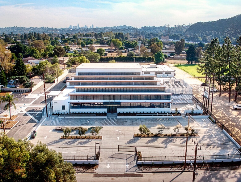 4000-4010 Chevy Chase Dr, Los Angeles, CA for lease - Aerial - Image 1 of 16