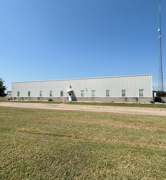 Plus de détails pour 301 W Longbotham Dr, Groesbeck, TX - Industriel à vendre