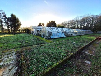 Plus de détails pour Knowle Ln, Cranleigh - Terrain à vendre