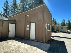 8465 Speckled Ave, Kings Beach, CA for lease Interior Photo- Image 1 of 4