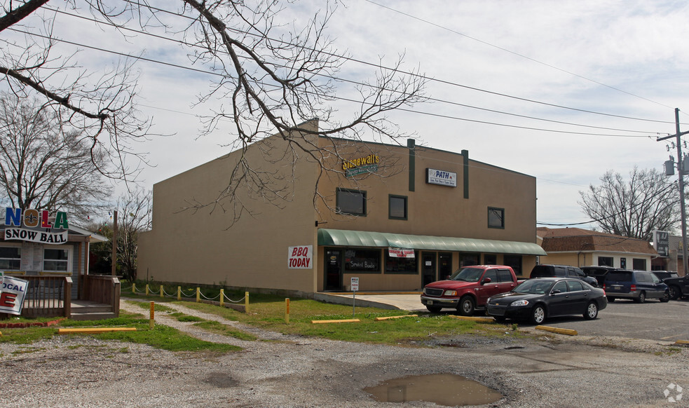 2407 Paris Rd, Chalmette, LA for sale - Primary Photo - Image 1 of 1