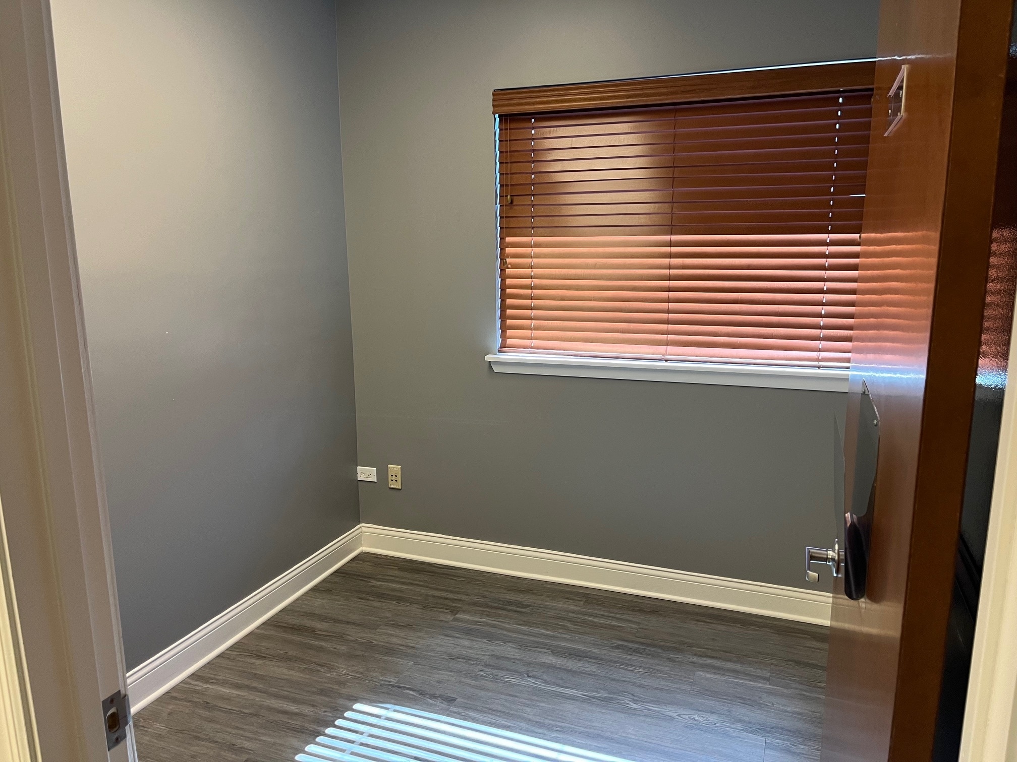 4003 Plainfield-Naperville Rd, Naperville, IL for lease Interior Photo- Image 1 of 1