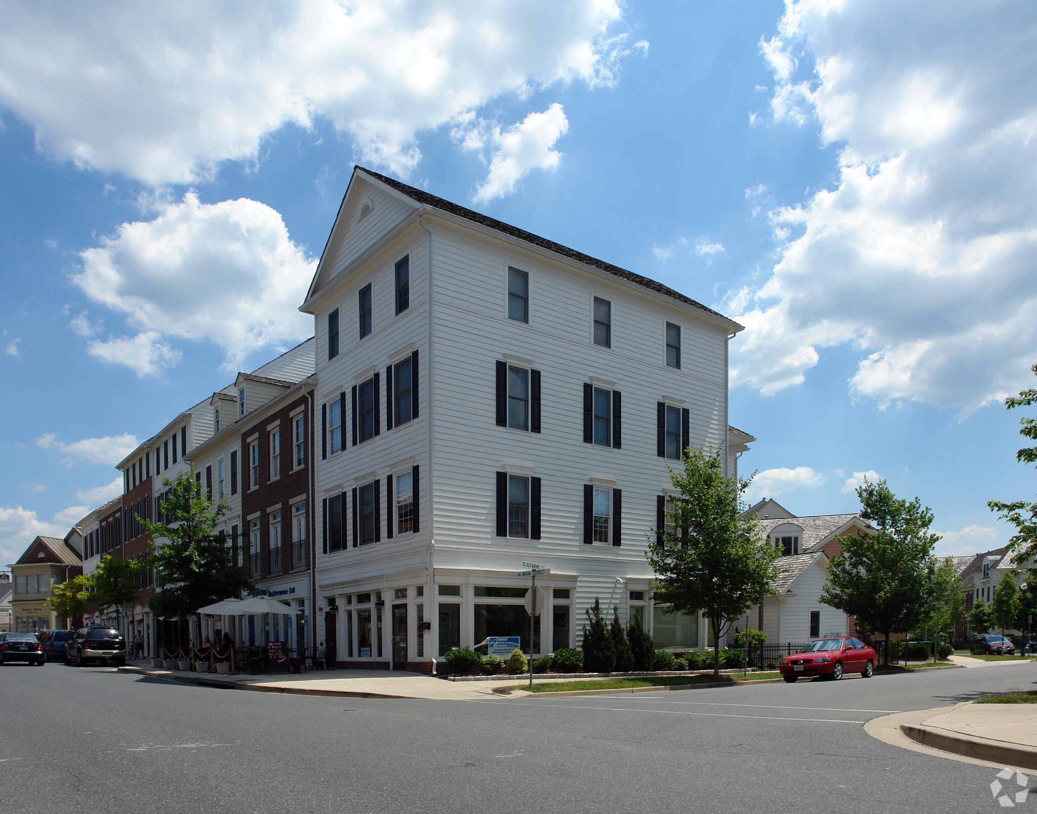 349 Main St, Gaithersburg, MD à vendre Photo principale- Image 1 de 1