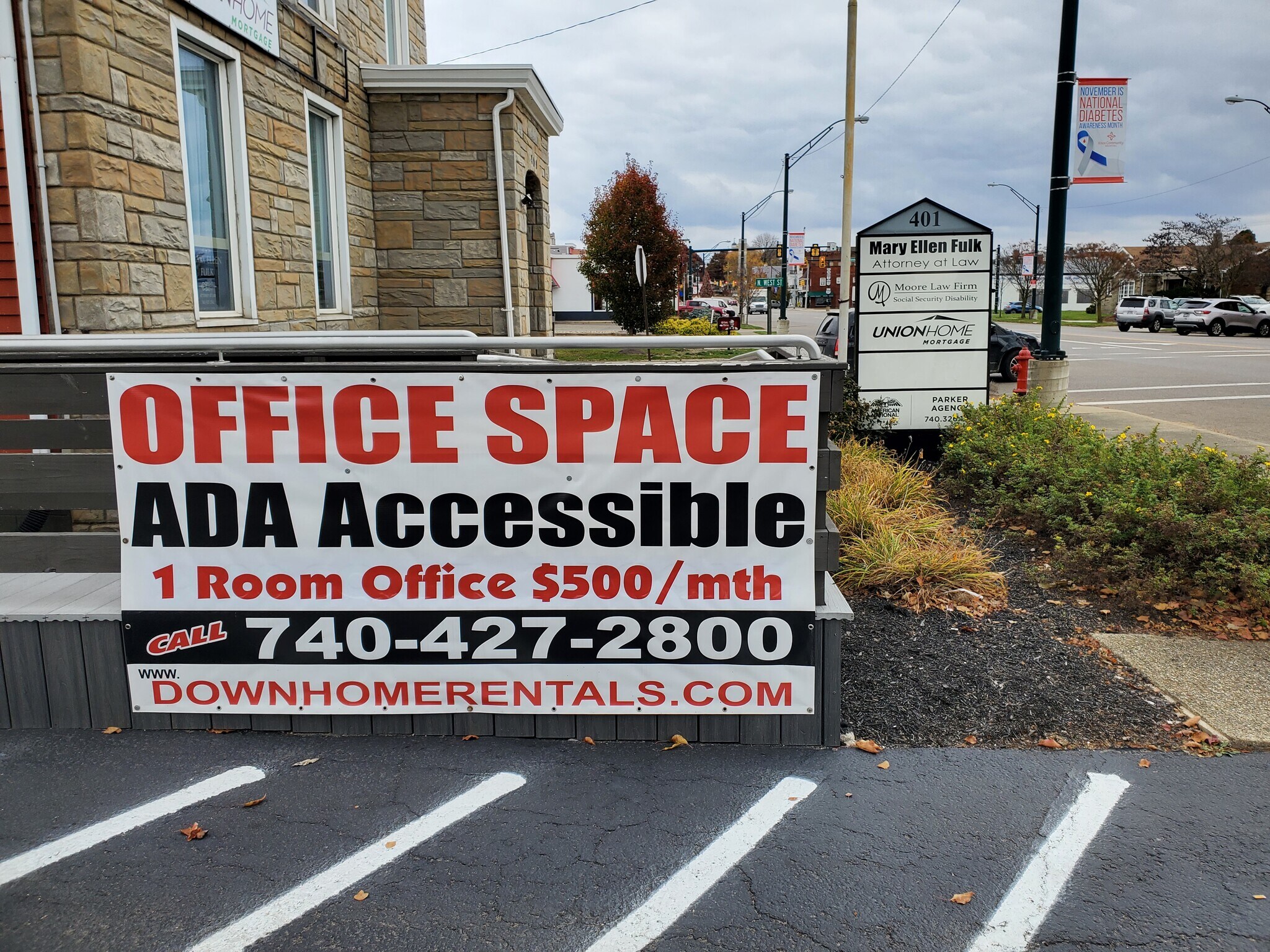401 W High St, Mount Vernon, OH à louer Photo du bâtiment- Image 1 de 17